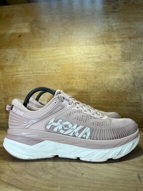 Hoka One One REFLECTIVE Bondi 7 Womens Size 9.5 Running Shoes Sneakers Pink